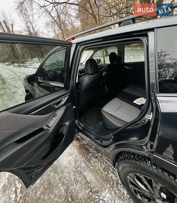 Позашляховик / Кросовер Subaru Forester 2018 в Дніпрі