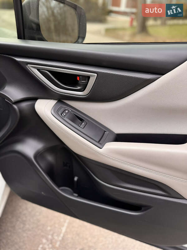 Позашляховик / Кросовер Subaru Forester 2018 в Ужгороді