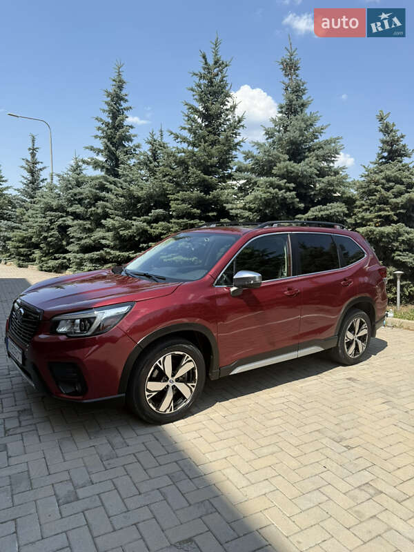 Позашляховик / Кросовер Subaru Forester 2019 в Харкові