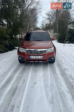 Внедорожник / Кроссовер Subaru Forester 2010 в Ивано-Франковске