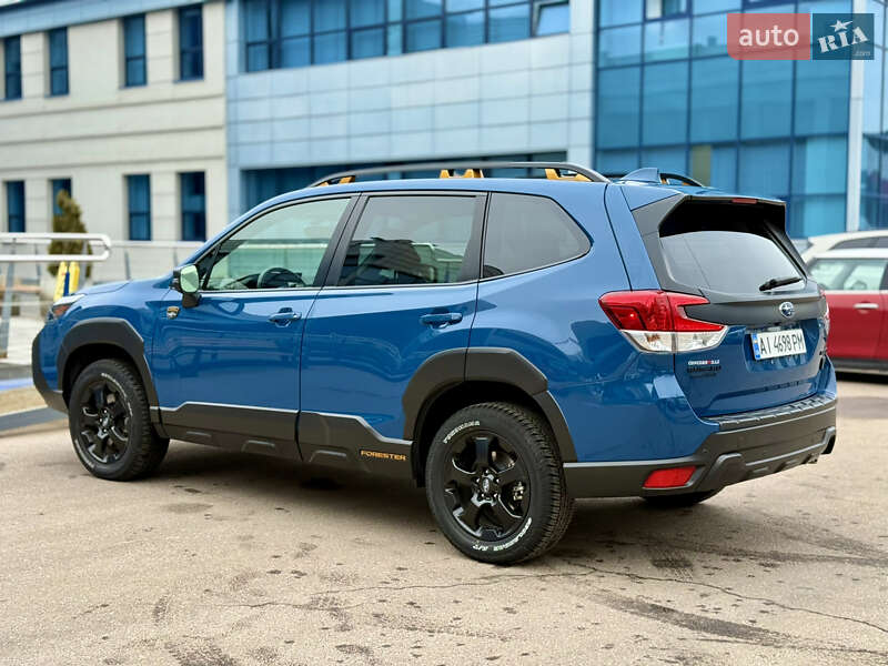 Внедорожник / Кроссовер Subaru Forester 2022 в Киеве