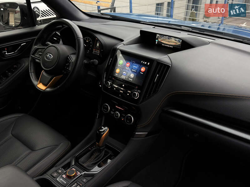 Внедорожник / Кроссовер Subaru Forester 2022 в Киеве