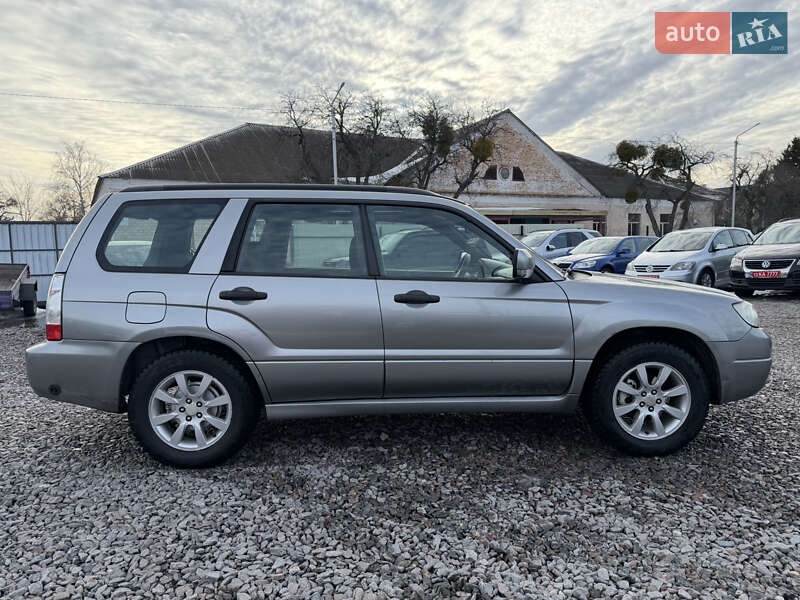 Позашляховик / Кросовер Subaru Forester 2006 в Лубнах