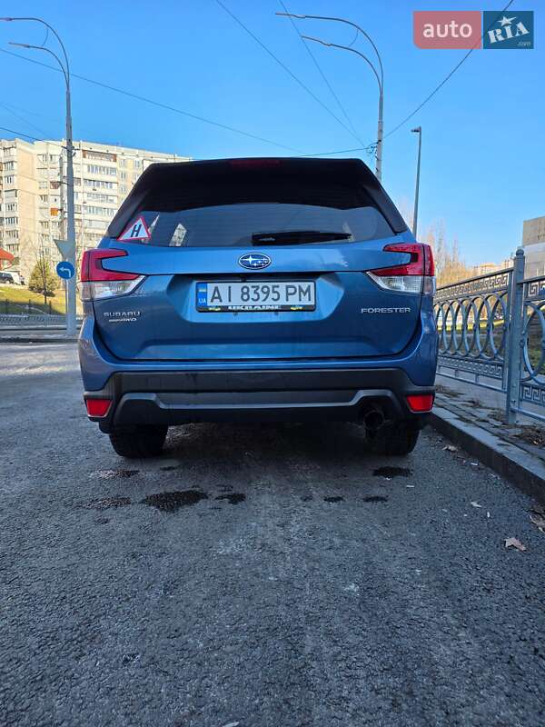Позашляховик / Кросовер Subaru Forester 2020 в Києві