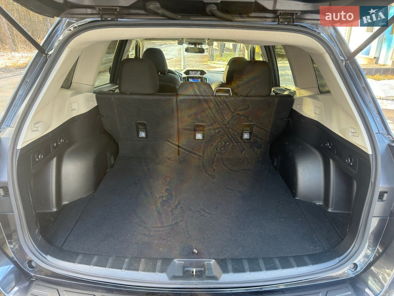 Внедорожник / Кроссовер Subaru Forester 2018 в Киеве