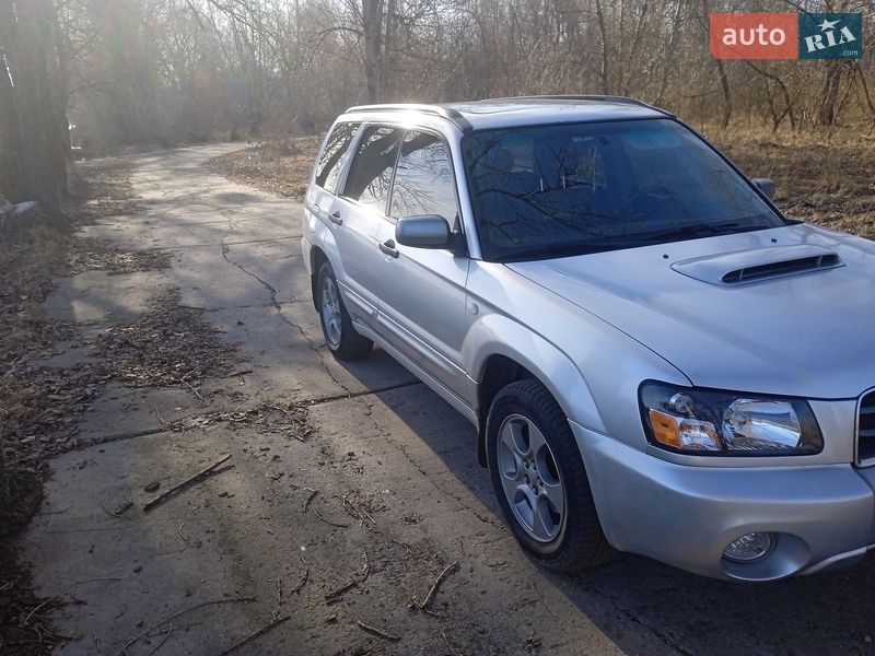Внедорожник / Кроссовер Subaru Forester 2004 в Каневе