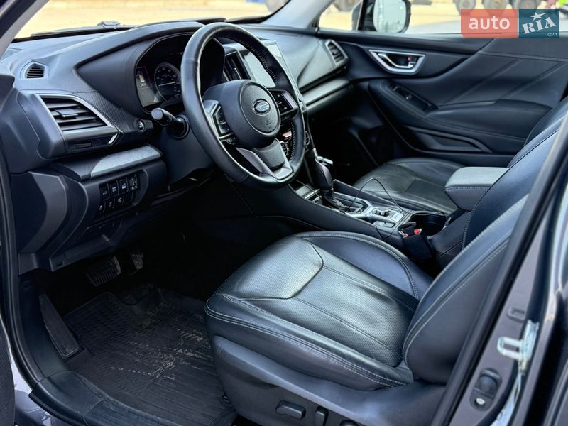 Внедорожник / Кроссовер Subaru Forester 2020 в Днепре