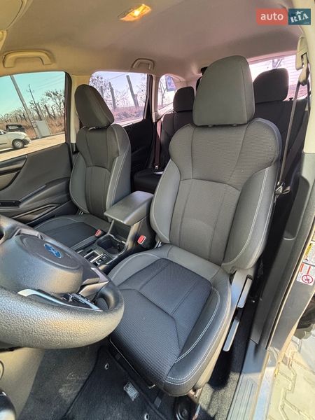 Внедорожник / Кроссовер Subaru Forester 2020 в Белогородке