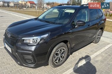 Позашляховик / Кросовер Subaru Forester 2019 в Львові