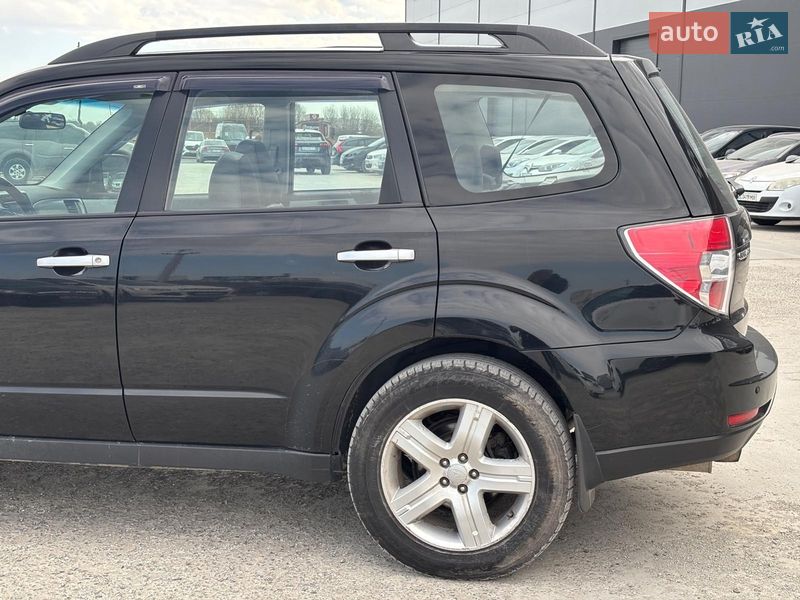 Позашляховик / Кросовер Subaru Forester 2008 в Львові