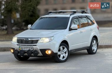 Внедорожник / Кроссовер Subaru Forester 2010 в Харькове