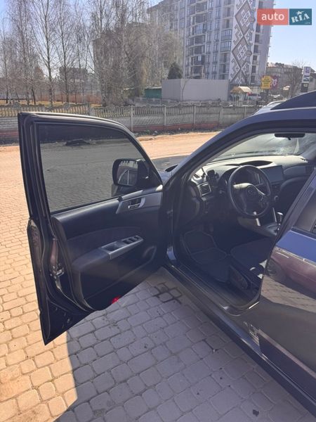 Позашляховик / Кросовер Subaru Forester 2009 в Івано-Франківську