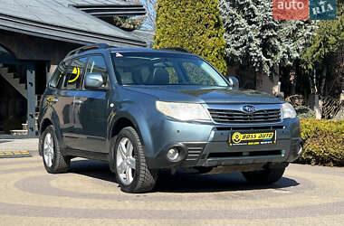 Внедорожник / Кроссовер Subaru Forester 2011 в Львове