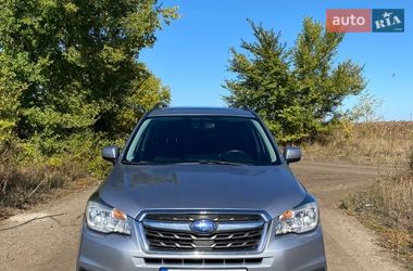 Внедорожник / Кроссовер Subaru Forester 2017 в Чугуеве