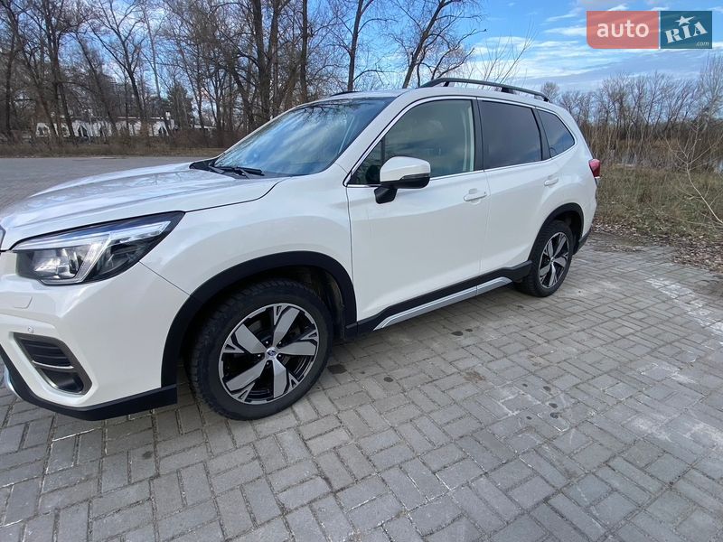 Позашляховик / Кросовер Subaru Forester 2019 в Дніпрі фото 2 Позашляховик / Кросовер Subaru Forester 2019 в Дніпрі