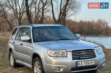 Внедорожник / Кроссовер Subaru Forester 2006 в Киеве