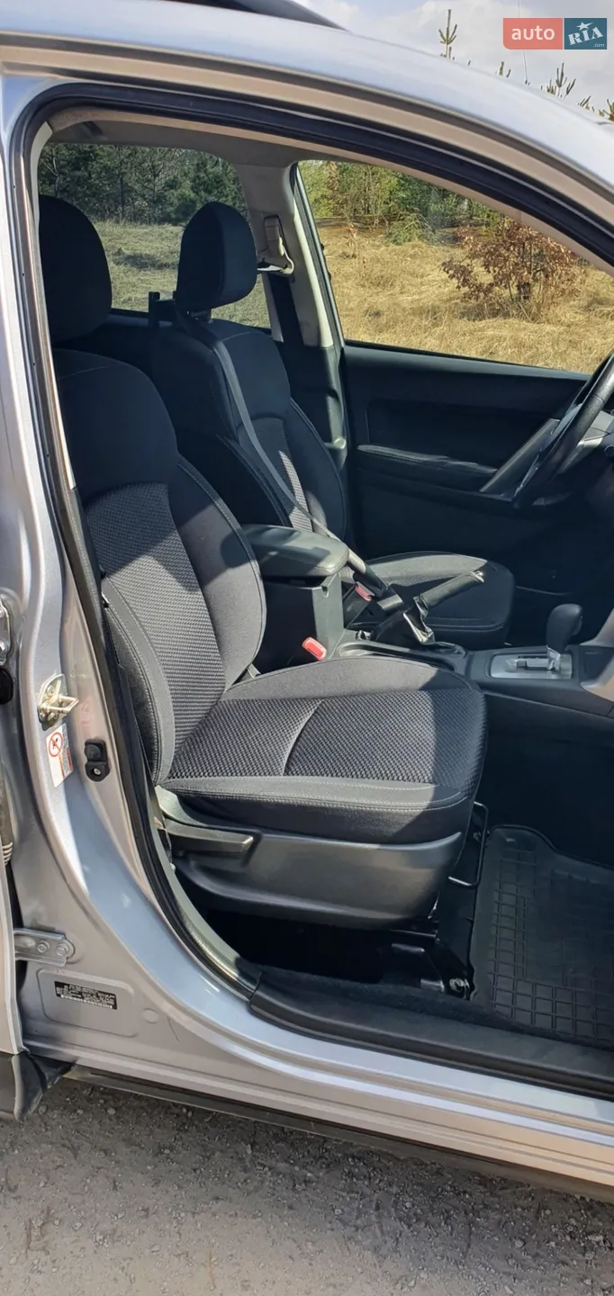 2016 Subaru Forester - мініатюра 9