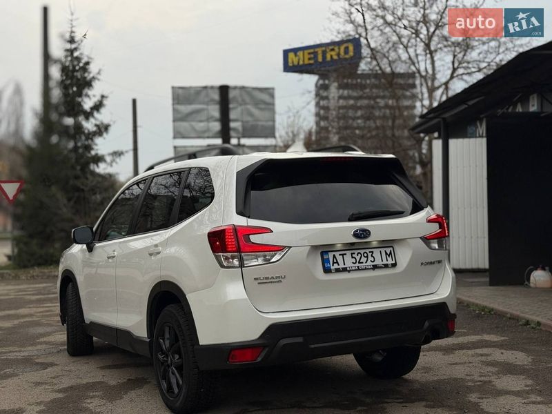 Внедорожник / Кроссовер Subaru Forester 2020 в Ивано-Франковске