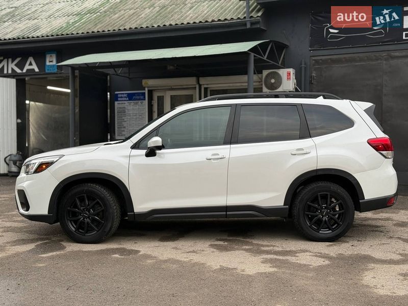 Внедорожник / Кроссовер Subaru Forester 2020 в Ивано-Франковске