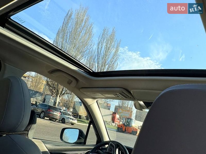 Позашляховик / Кросовер Subaru Forester 2018 в Дніпрі