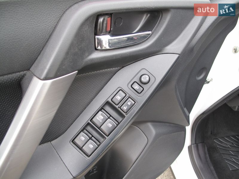 Внедорожник / Кроссовер Subaru Forester 2015 в Киеве фото 19 Внедорожник / Кроссовер Subaru Forester 2015 в Киеве