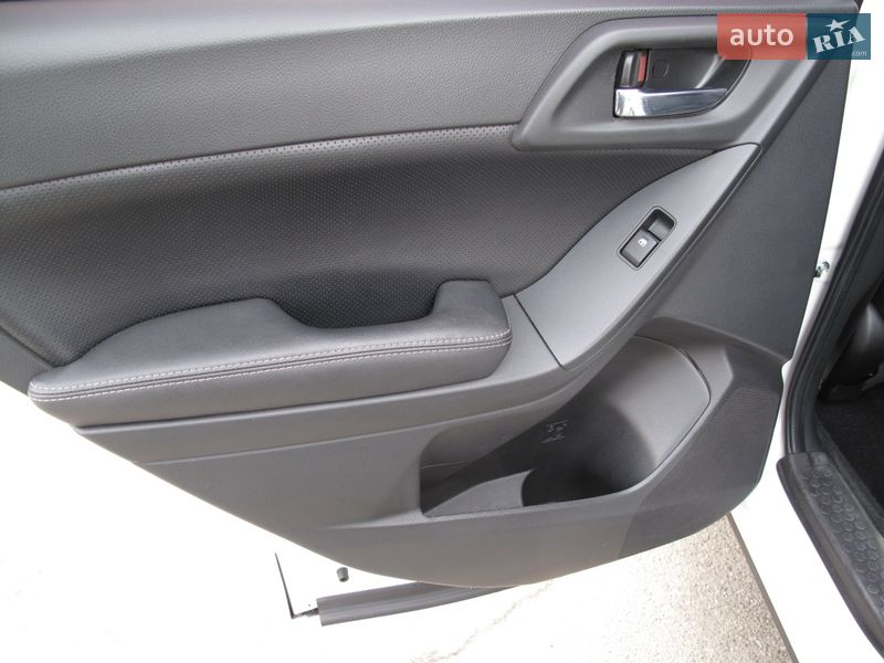 Внедорожник / Кроссовер Subaru Forester 2015 в Киеве фото 28 Внедорожник / Кроссовер Subaru Forester 2015 в Киеве