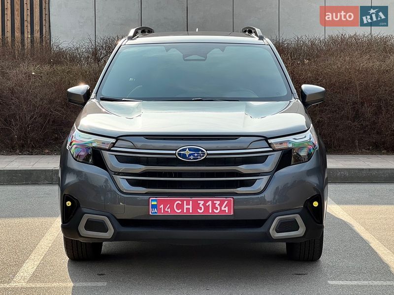 Внедорожник / Кроссовер Subaru Forester 2024 в Киеве