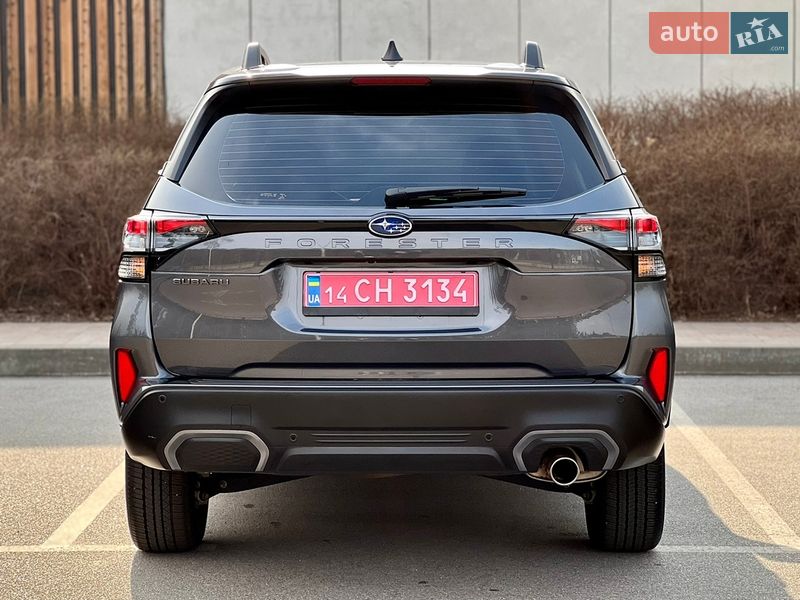 Внедорожник / Кроссовер Subaru Forester 2024 в Киеве