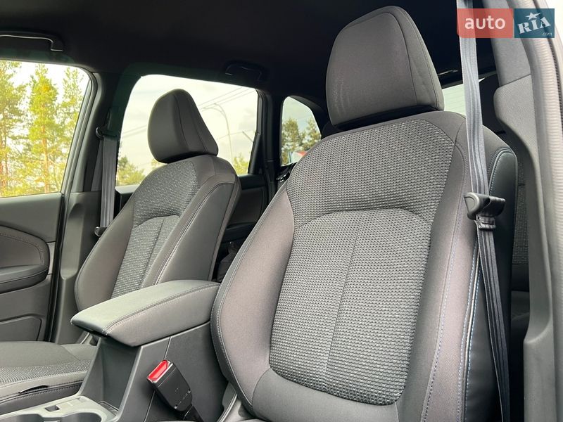 Внедорожник / Кроссовер Subaru Forester 2024 в Киеве