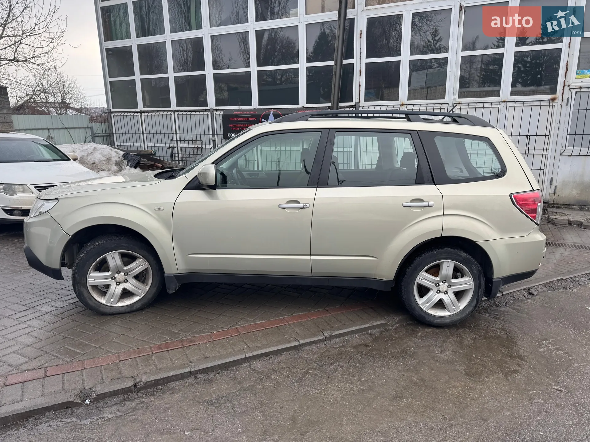 2010 Subaru Forester - мініатюра 4