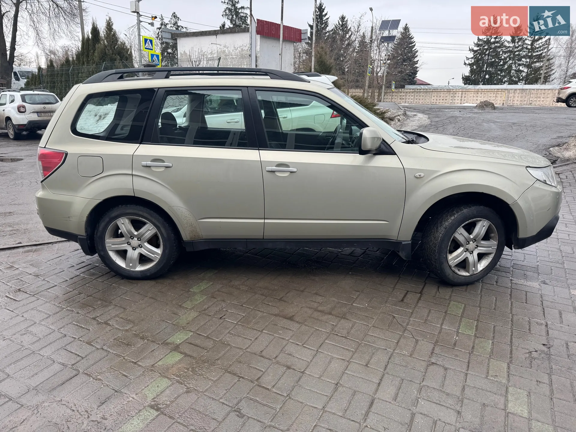2010 Subaru Forester - мініатюра 8