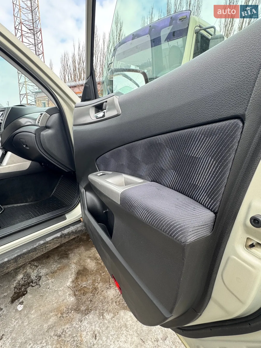 2010 Subaru Forester - мініатюра 18