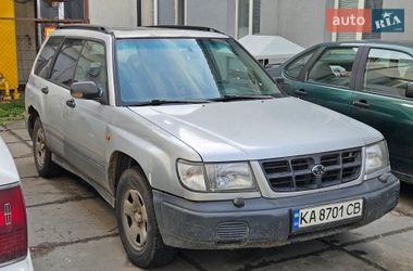 Позашляховик / Кросовер Subaru Forester 1998 в Києві