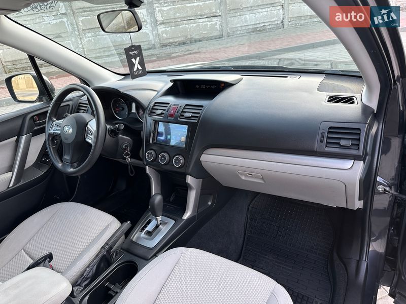 Внедорожник / Кроссовер Subaru Forester 2013 в Ивано-Франковске