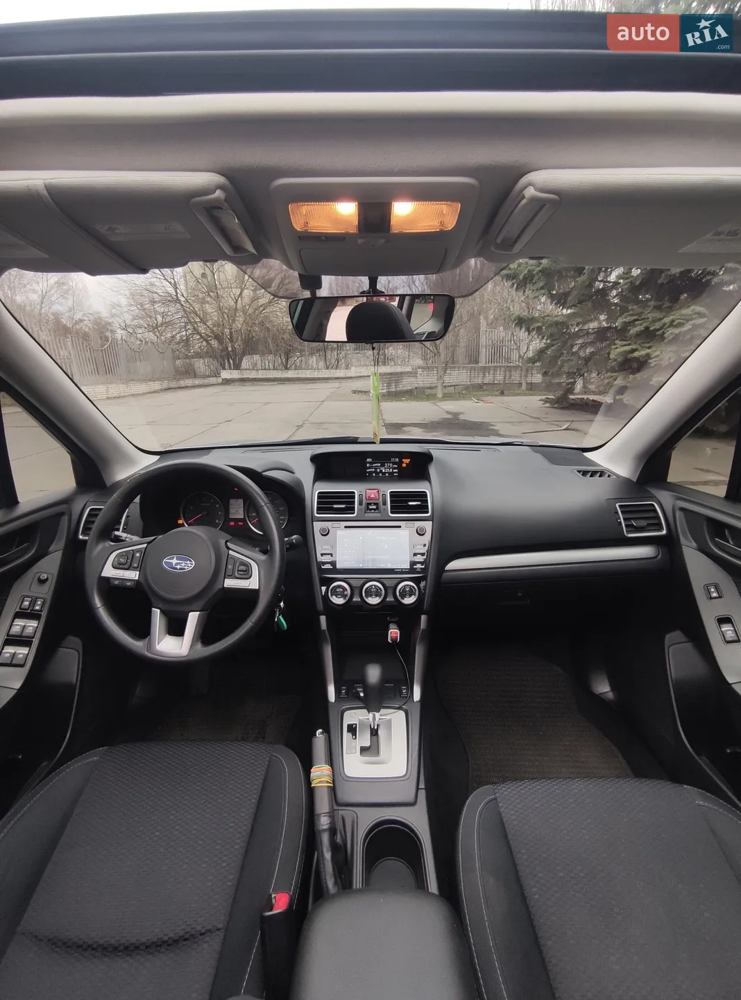 2017 Subaru Forester - мініатюра 15