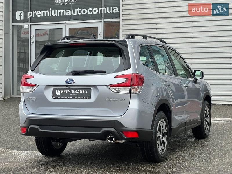 Позашляховик / Кросовер Subaru Forester 2024 в Києві