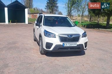 Внедорожник / Кроссовер Subaru Forester 2020 в Овруче
