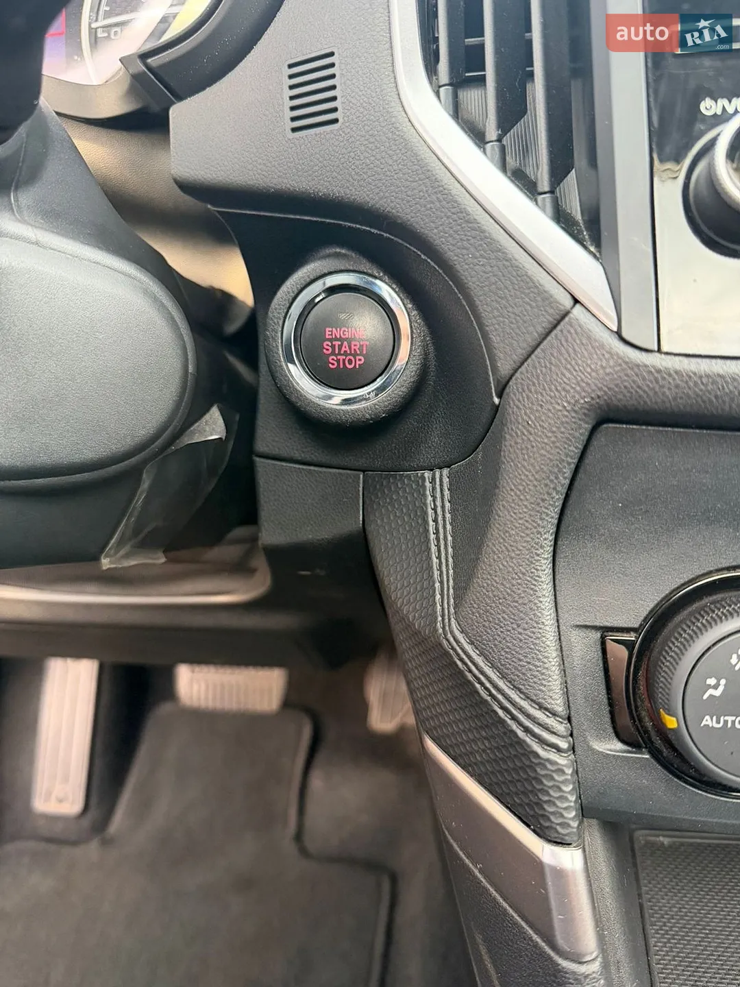 2022 Subaru Forester - мініатюра 15