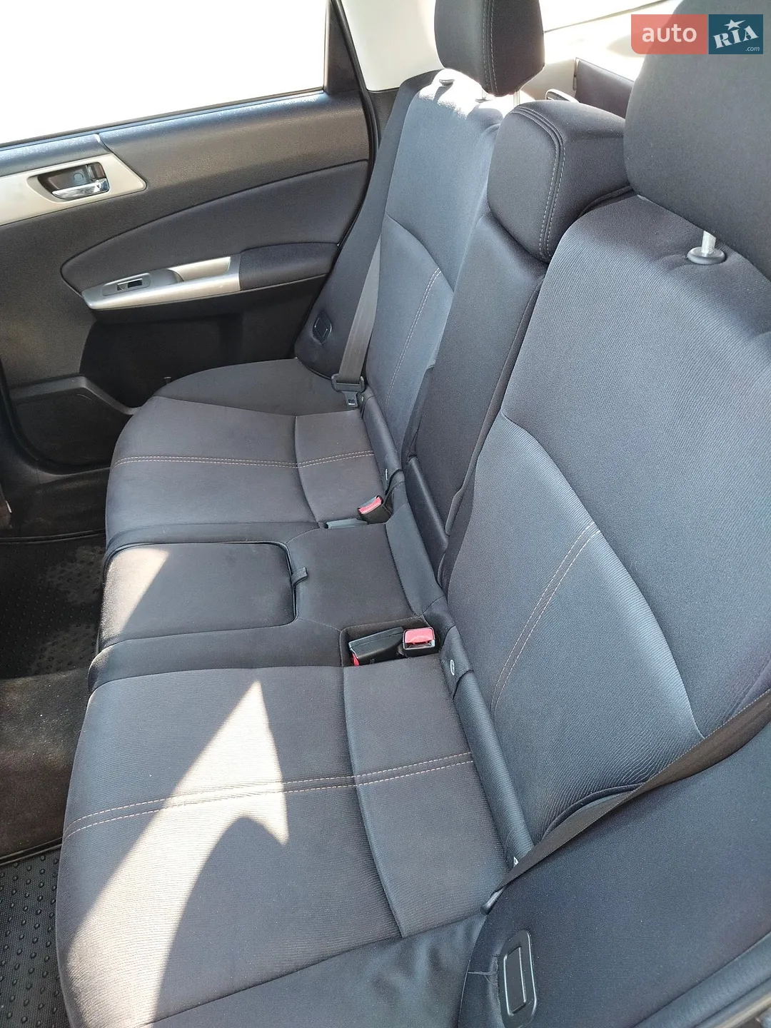 2010 Subaru Forester - мініатюра 9