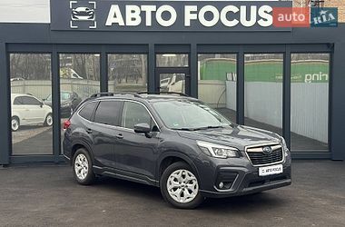 Позашляховик / Кросовер Subaru Forester 2020 в Києві