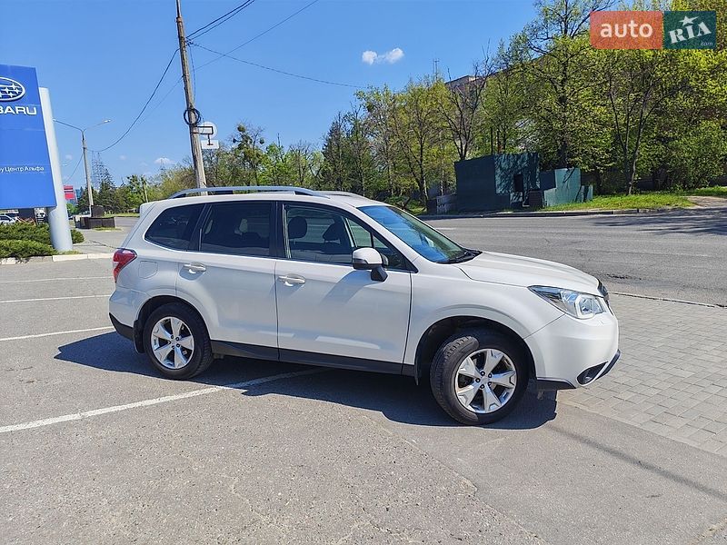 Позашляховик / Кросовер Subaru Forester 2013 в Харкові