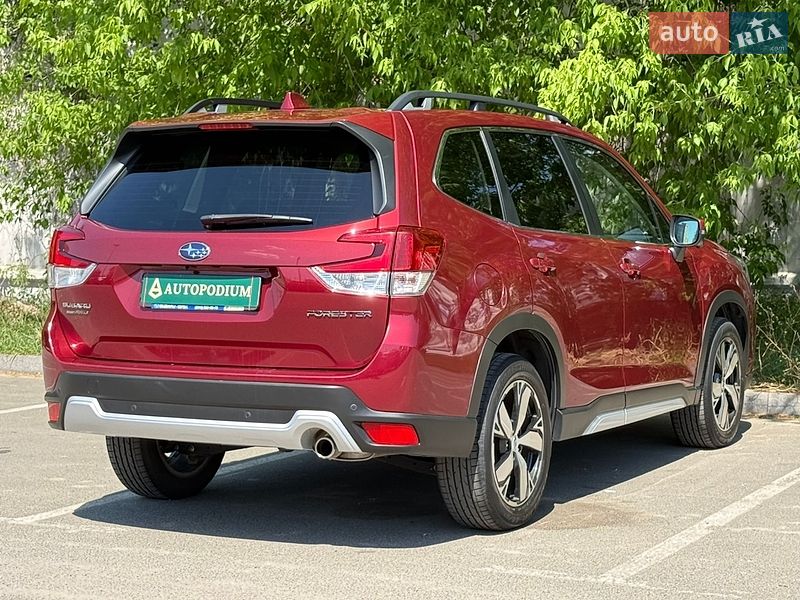 Внедорожник / Кроссовер Subaru Forester 2018 в Киеве