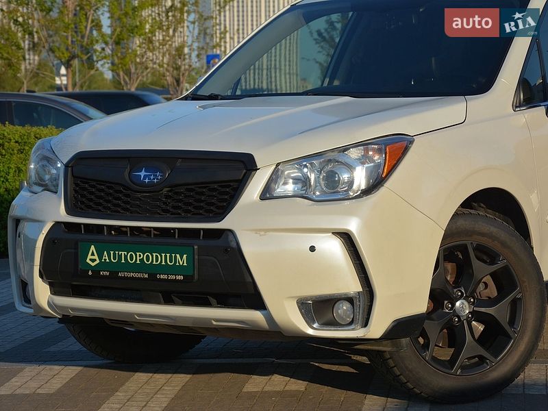Внедорожник / Кроссовер Subaru Forester 2014 в Киеве