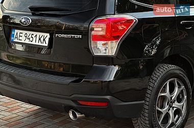 Внедорожник / Кроссовер Subaru Forester 2017 в Днепре
