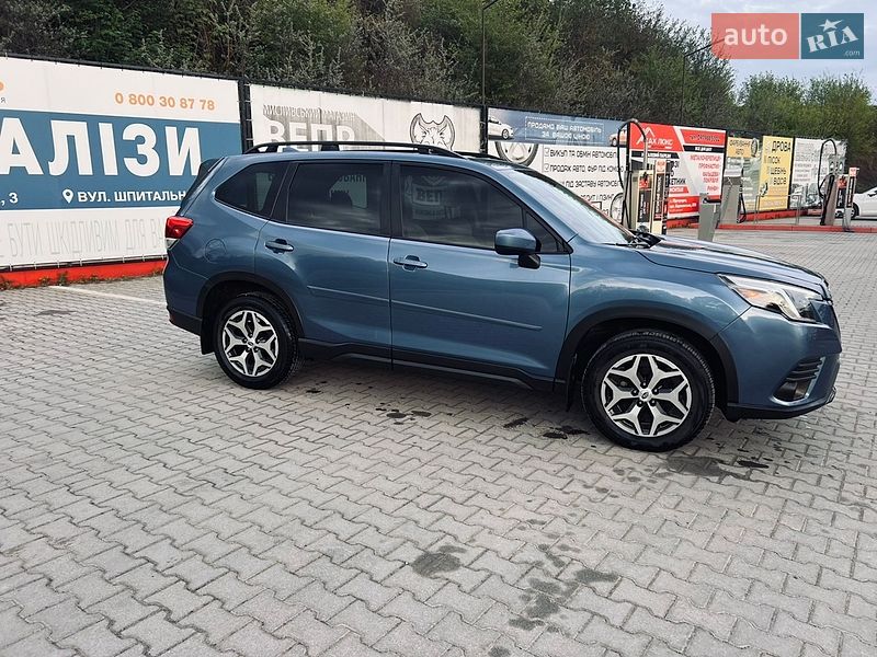 Внедорожник / Кроссовер Subaru Forester 2022 в Тернополе