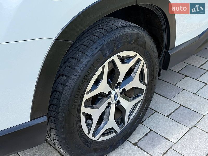 Внедорожник / Кроссовер Subaru Forester 2020 в Долине