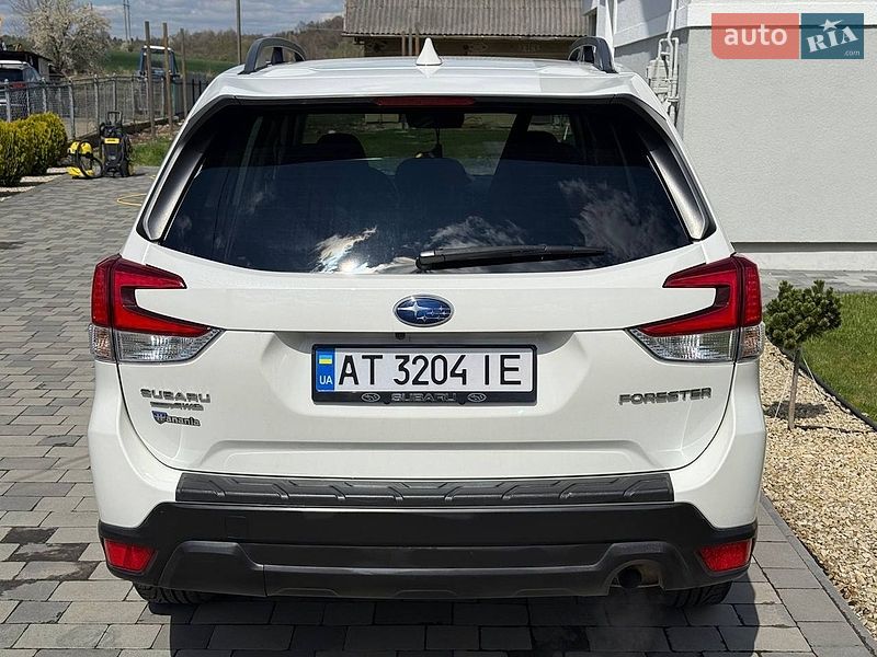 Внедорожник / Кроссовер Subaru Forester 2020 в Долине