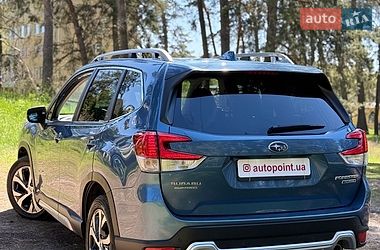 Внедорожник / Кроссовер Subaru Forester 2022 в Сумах