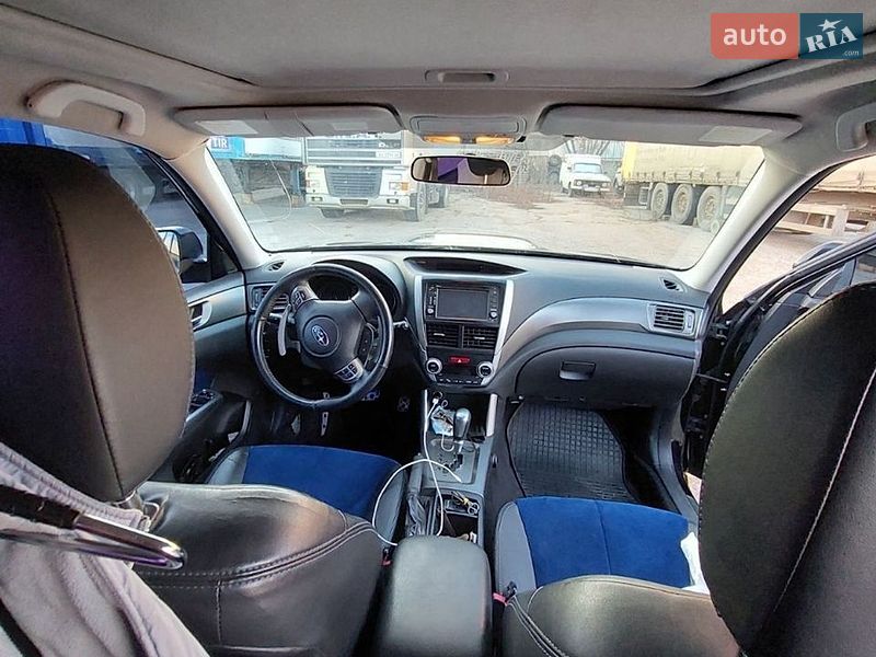 Subaru Forester 2011