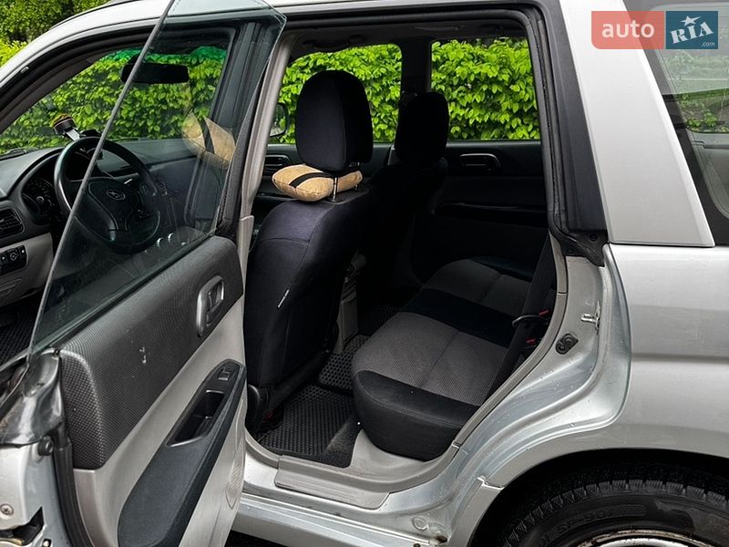 Внедорожник / Кроссовер Subaru Forester 2006 в Киеве